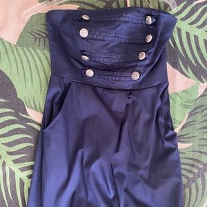 Navy Strapless dress with pockets!